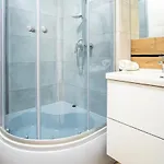 Dream Aparts - 10 Lutego Апарт-готель *