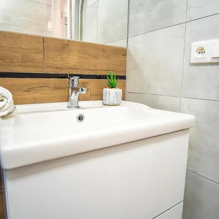 Dream Aparts - 10 Lutego * Łódź