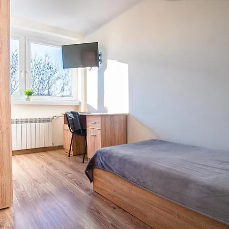 Dream Aparts - 10 Lutego Hotel apartamentowy *