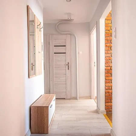 Dream Aparts - 10 Lutego Apartmanhotel Łódź