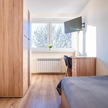 Dream Aparts - 10 Lutego Apartmanhotel Łódź